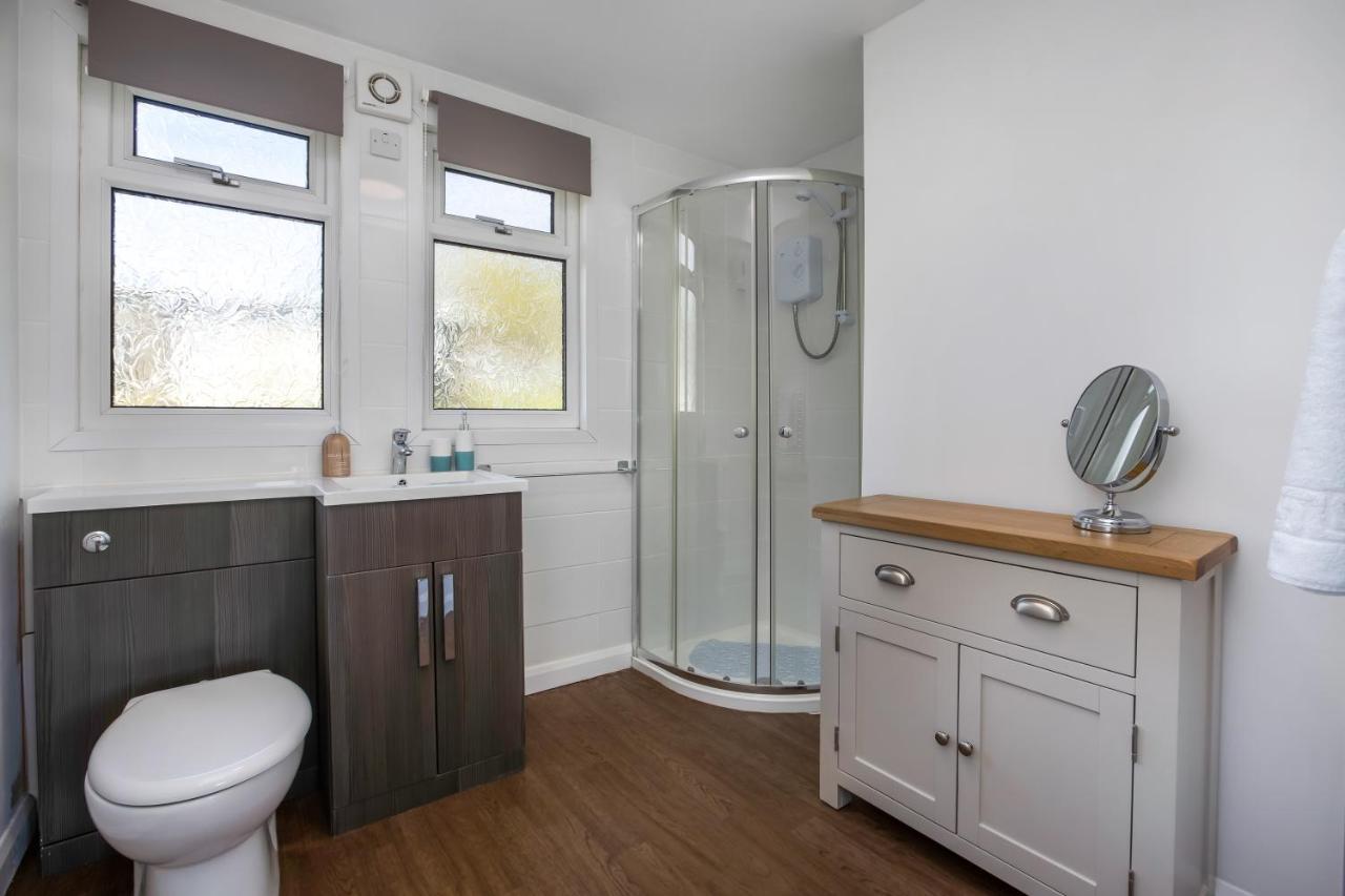 51 Norton Park Chalet Dartmouth